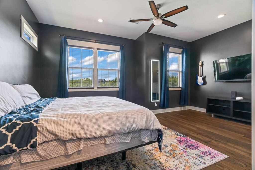 King Bed, Balcony, Covered Patio & Firepit! 8 Minutes From Broadway Nashville Exterior foto